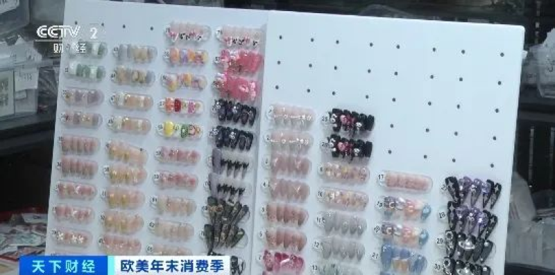 中国风穿戴甲在海外爆火，卖家加班加点赶订单