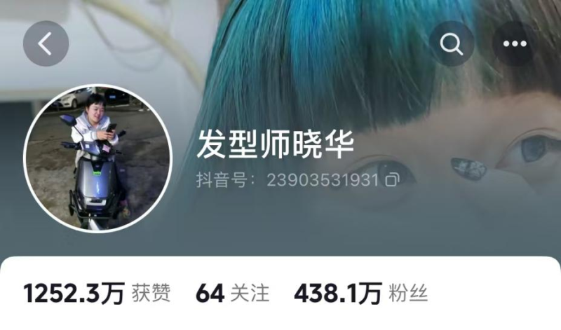 单条视频播放量超180万，理发师晓华火到了TikTok