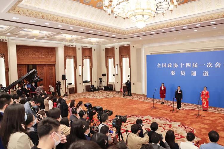 第三场委员通道，说新变化谈新计划（现场·委员通道）